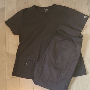 Black Buttersoft Scrub Set